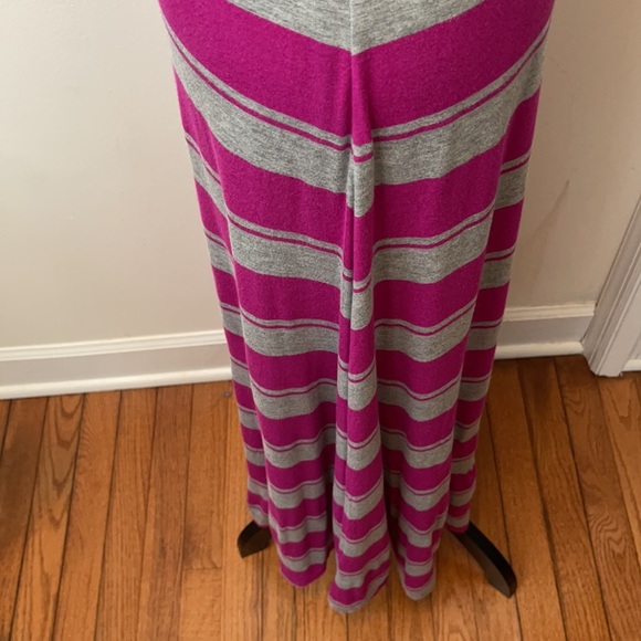 Calvin Klein Striped Sleeveless Maxi Dress - Picture 14 of 16